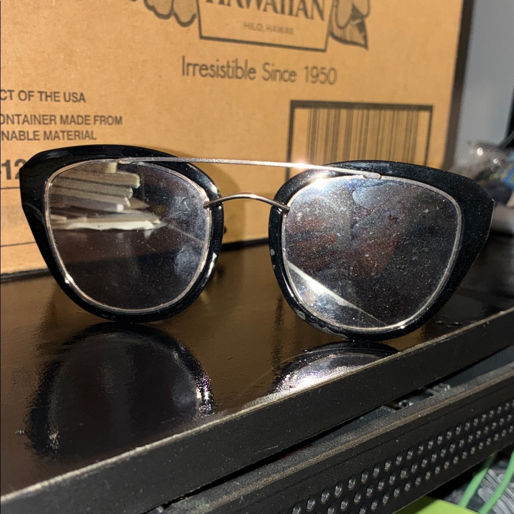 Black Cat-Eye Sunglasses